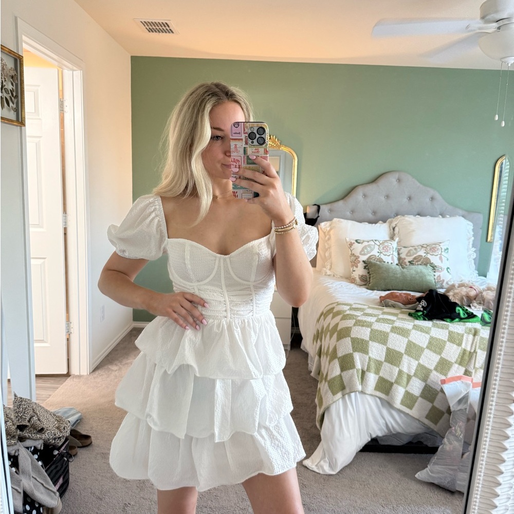 PrettyLittleThing White Peplum Puff Sleeve Mini Dress